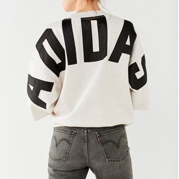 adidas Sweaters - Adidas Originals 3/4 Sleeve Sweatshirt